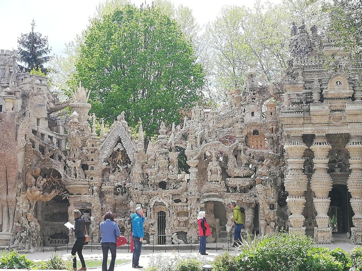 Maison De Vacances Avec Ses Petits Chalets Aouste-sur-Sye 外观 照片